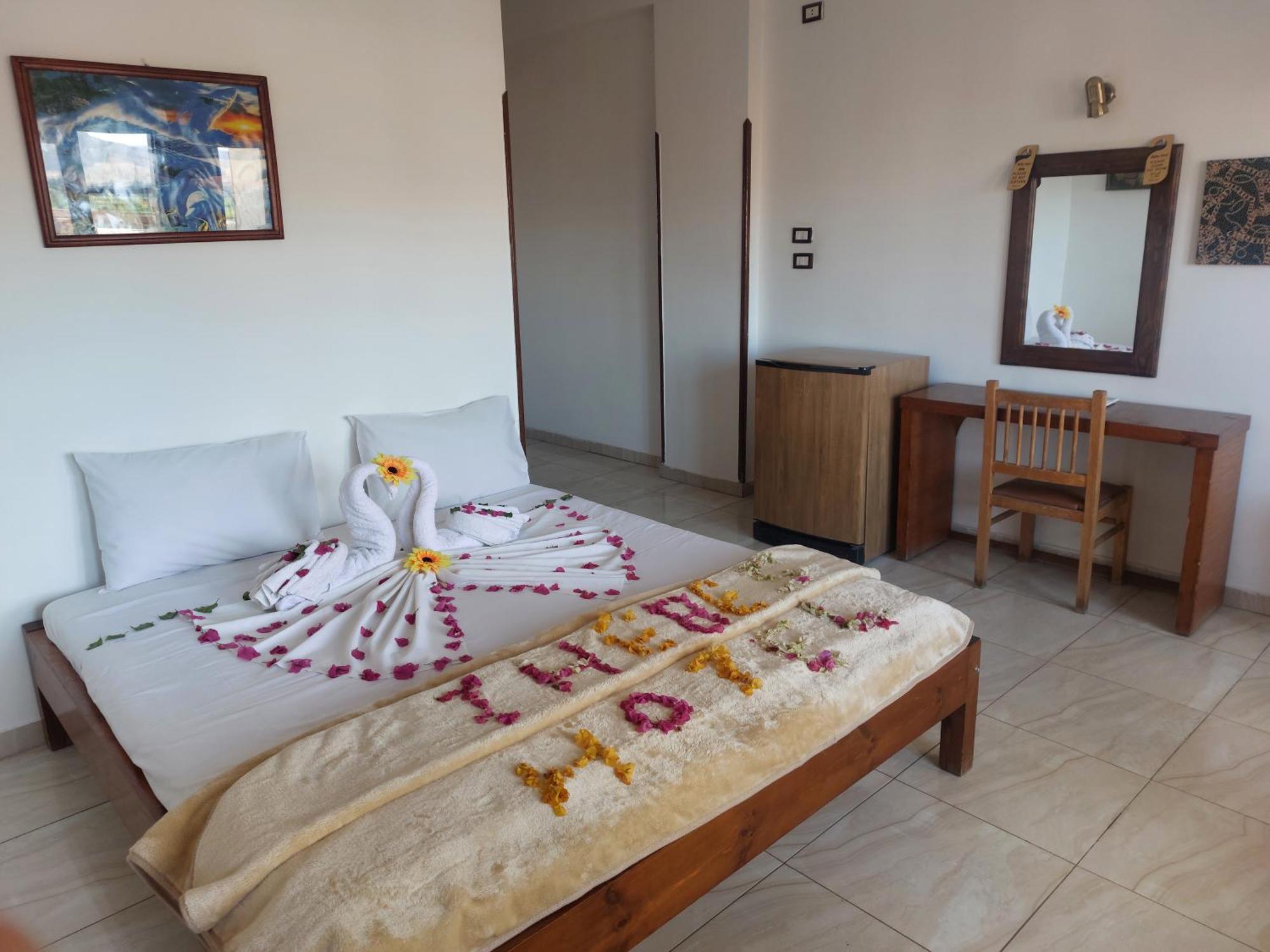 Thebes Hotel Luxor Ngoại thất bức ảnh